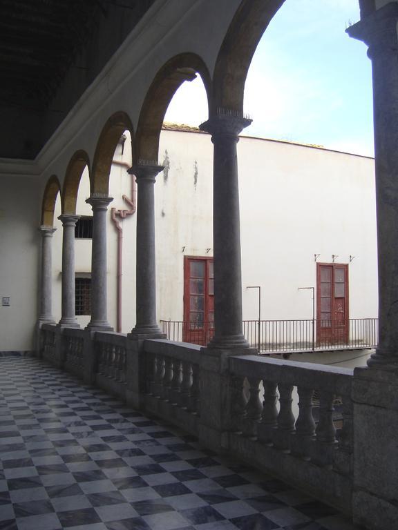 Daysin Apartment Palermo Eksteriør bilde