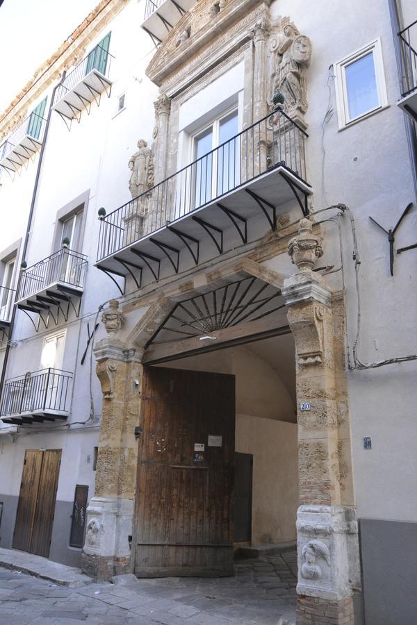 Daysin Apartment Palermo Eksteriør bilde